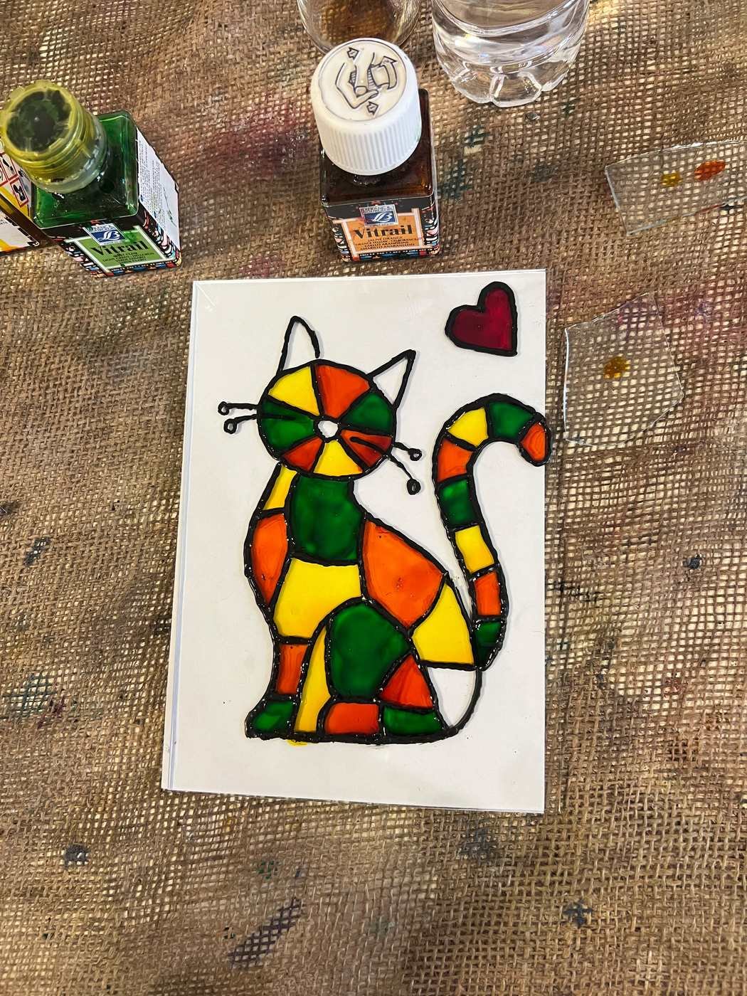 Glass painting of a cat made by a participant at Gilgamesh for Creative Arts, Jabal Al-Lweibdeh
